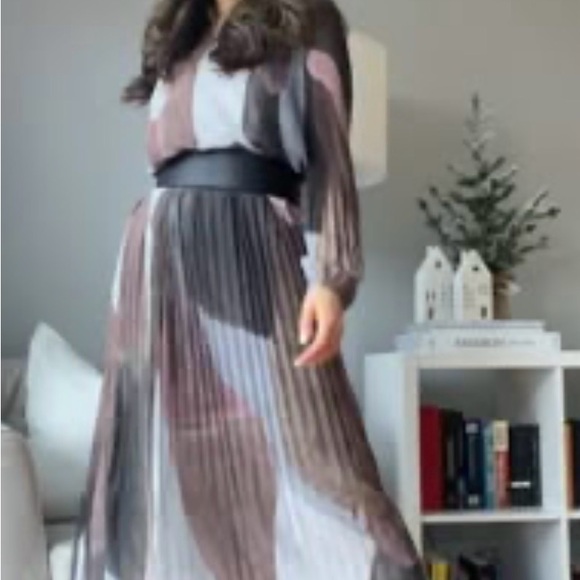 Wilfred Dresses & Skirts - Brand new